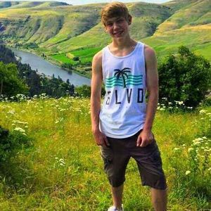 Meet your Posher, Michel